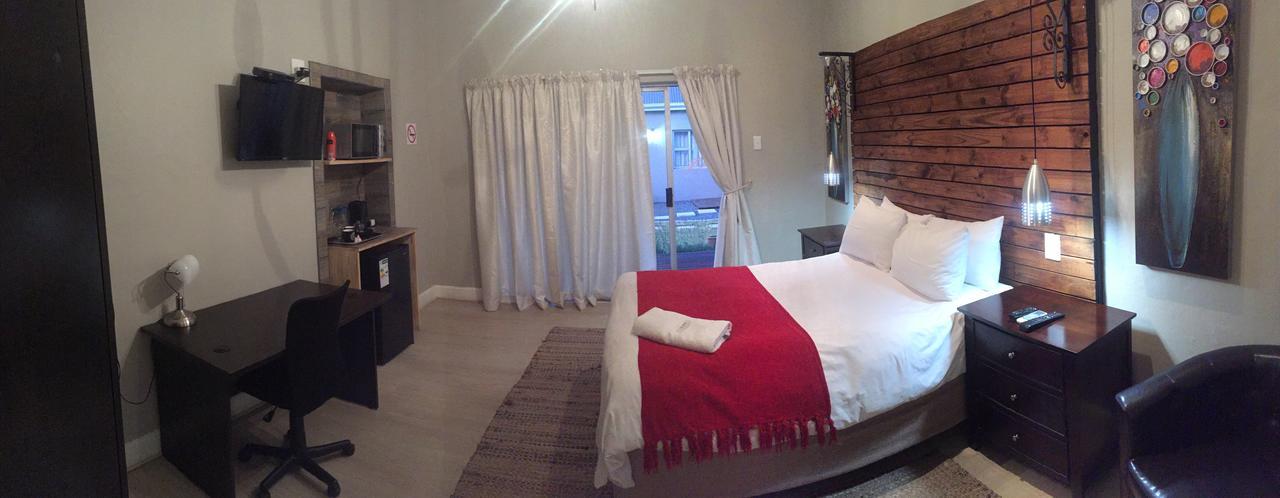 Tranquil House B&B @ 1 College Ave Queenstown Buitenkant foto